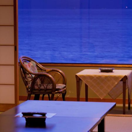 Отель Wakayama Kada Onsen Kada Kaigetsu Экстерьер фото